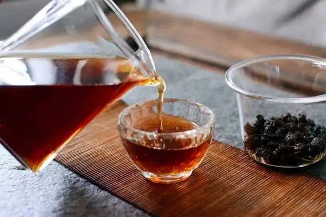 如何沖泡出一杯好喝的普洱茶來(lái)？