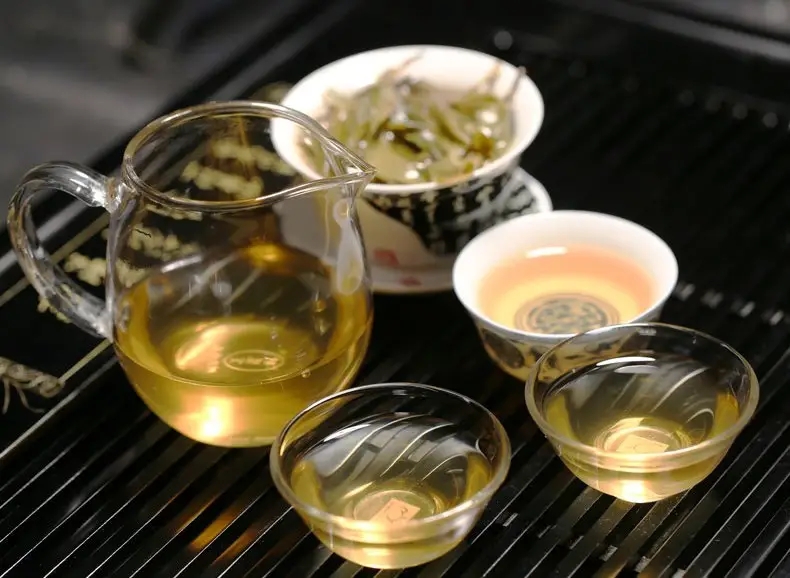 泡茶用什么水？礦泉水，純凈水還是自來水？老中醫(yī)的做法值得參考