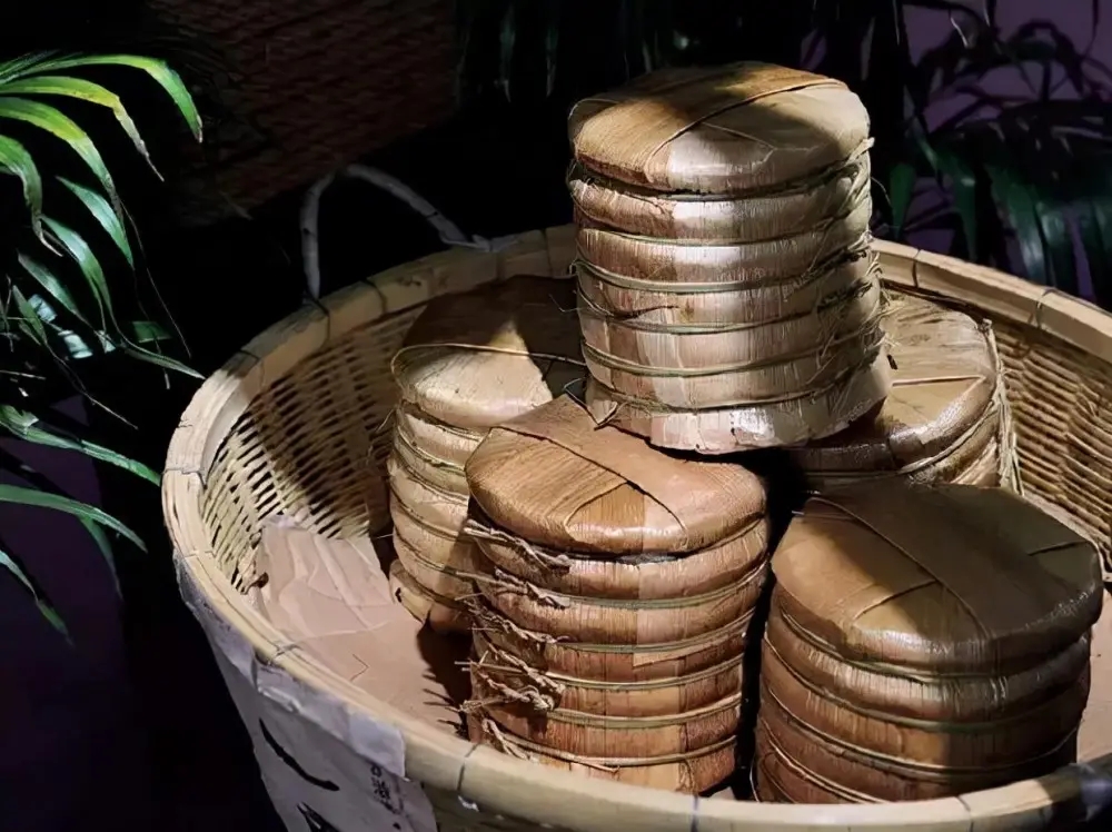 大廠出品”和“小作坊”的普洱茶，哪個更值得購買？