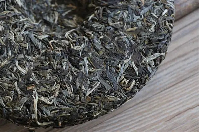 普洱茶說(shuō)：買茶喝茶千萬(wàn)別太明白