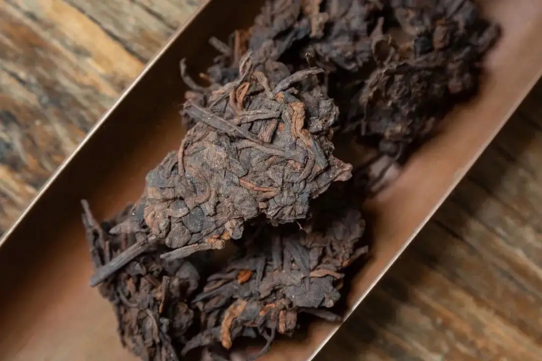 普洱熟茶可轉(zhuǎn)化多久？四個(gè)維度、四個(gè)時(shí)間段，演繹熟普”從女孩到女人”的蛻變