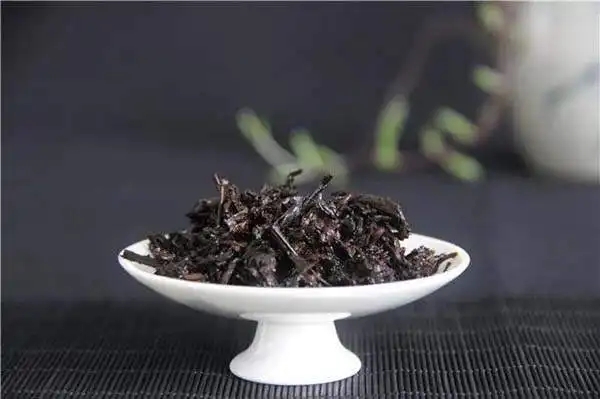 判斷普洱茶是不是好料，只看一個(gè)地方！