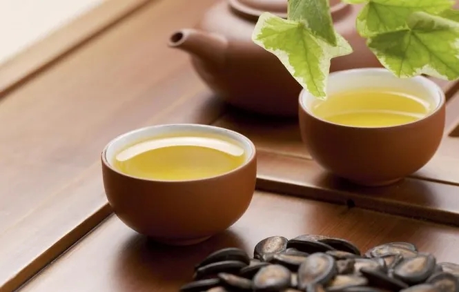 普洱茶的茶性是屬寒還是屬熱？